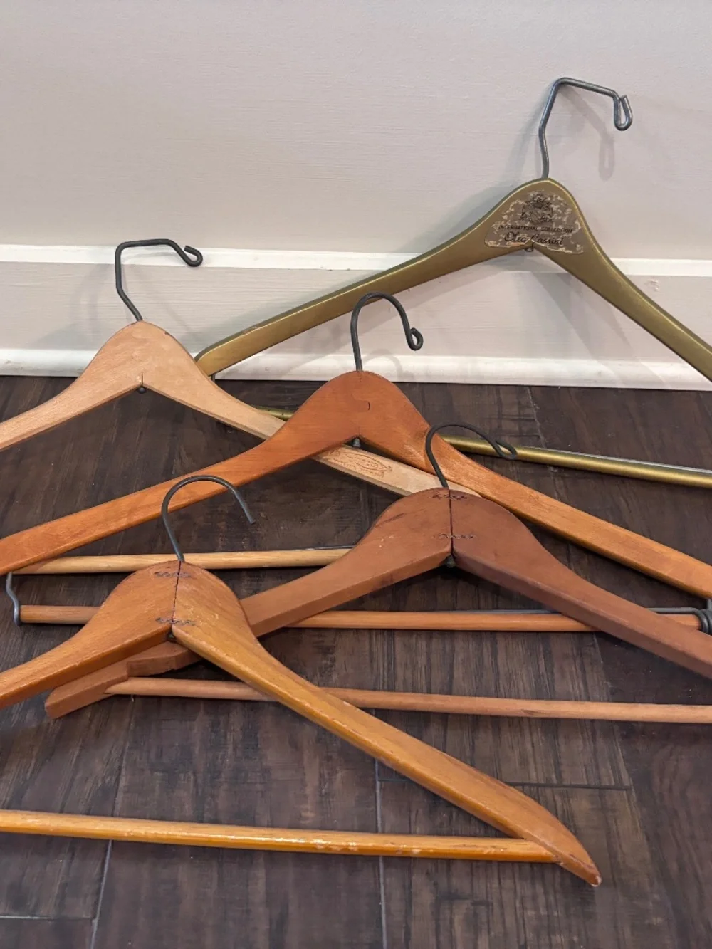 5 Wood Suit Hangers w/ Bar Vintage For Jacket Pants - Wooden Batts